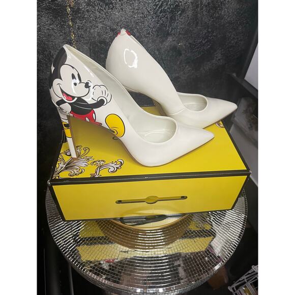 Colorful graphics  ALDO x Disney collection. - Picture 1 of 8